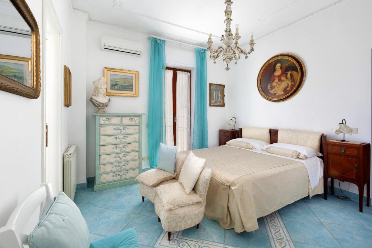 Amore Rentals - Appartamento Cielomare Sorrento Exterior foto